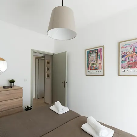 Platon Ликсури